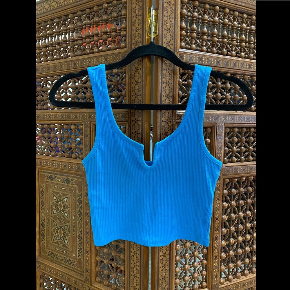 PacSun Basics Notch Tank Top
